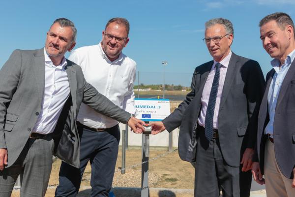 Aqualia inaugura en Mérida una de las mayores biofactorías de microalgas de Europa